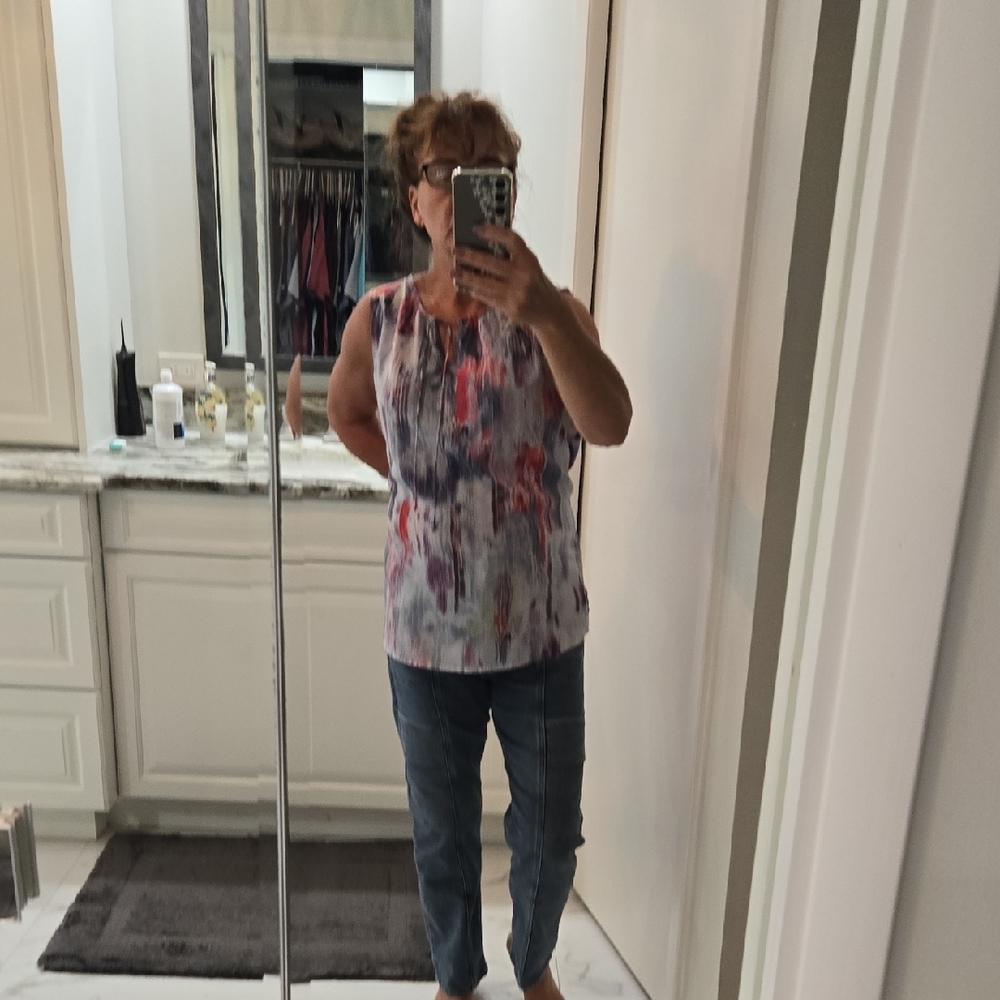 Women's Sleeveless Top - Multicolor
